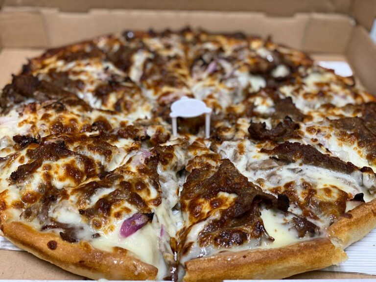 Best Donair Pizza in Edmonton, Alberta